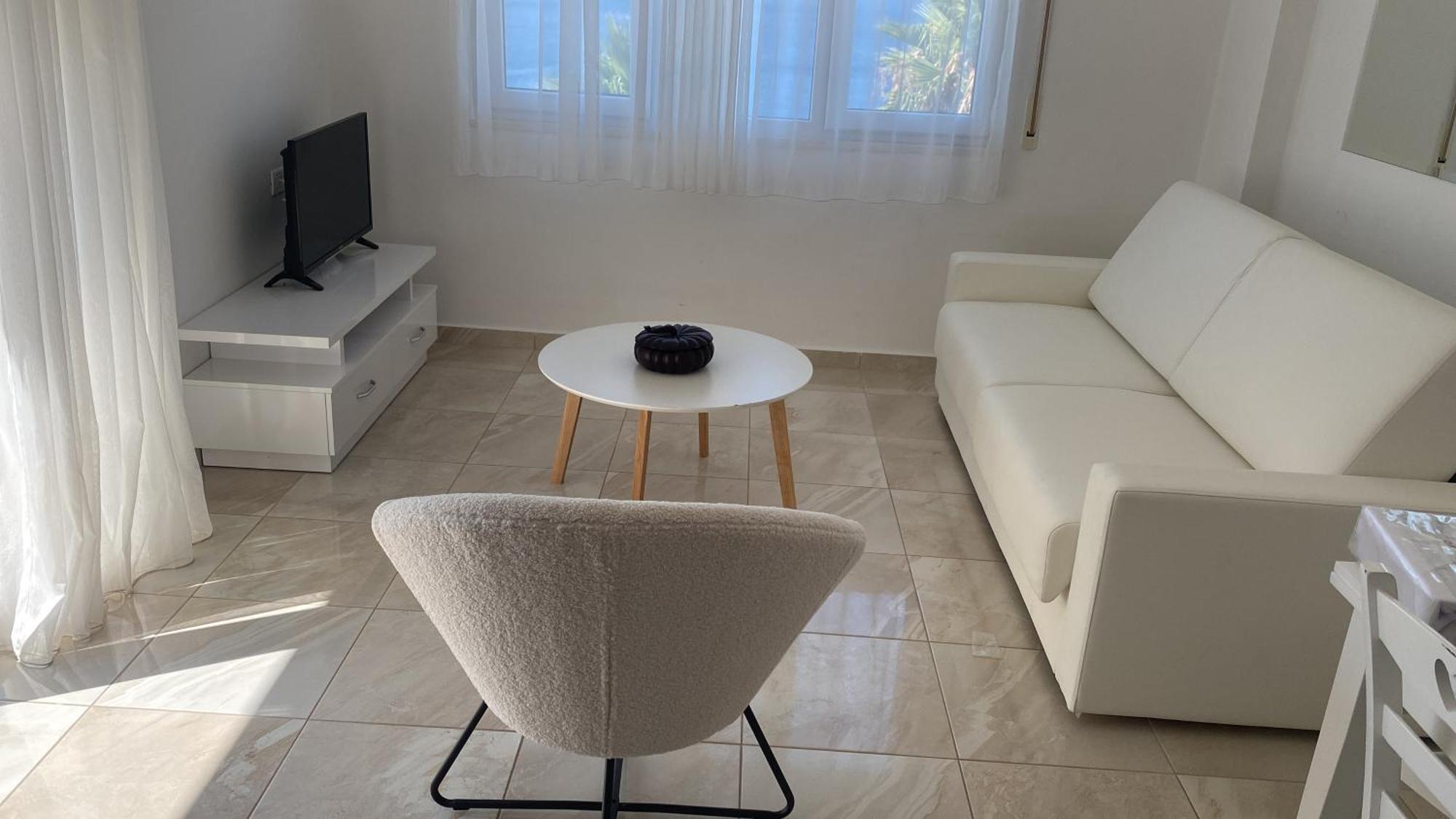 White Residence Apartament Sarande Exterior photo